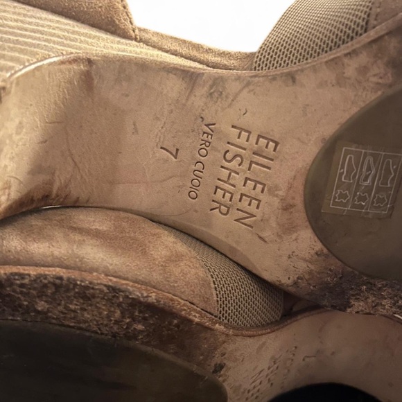 Eileen Fisher Women's Tan Suede heels - Picture 4 of 5